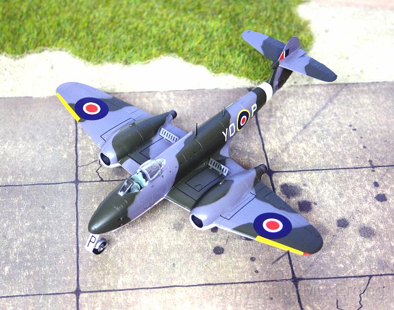 Gloster Meteor F.Mk.I Cyberhobby 1-72 Hellinger Othmar 04.JPG